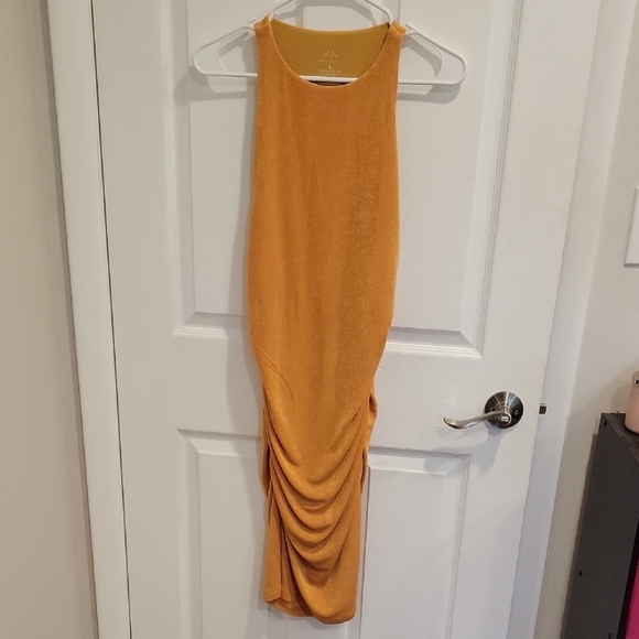 Klassy Network Backless Mustard Dress - Picture 4 of 4